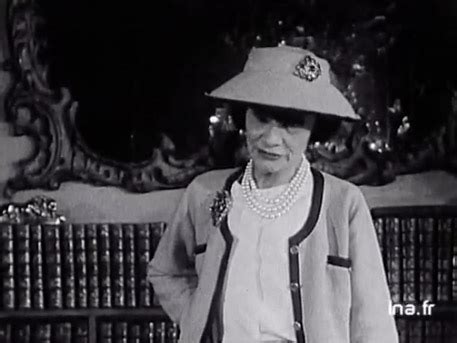 de quoi est morte coco chanel|coco chanel vita riassunto.